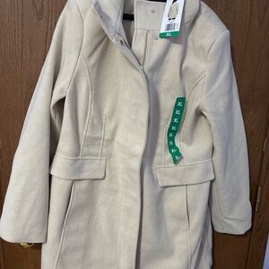 Women’s Vince Camuto cream winter Coat